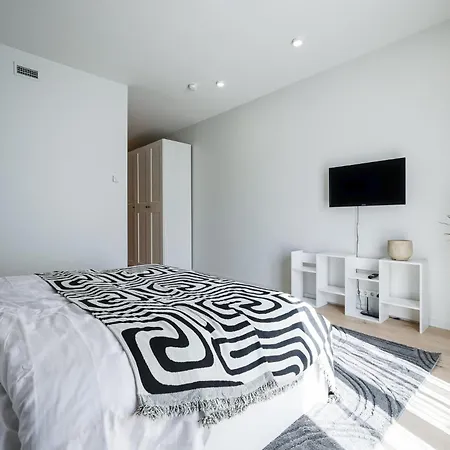 Apartment Elegant Flat Heart Of - Family Of 3 People