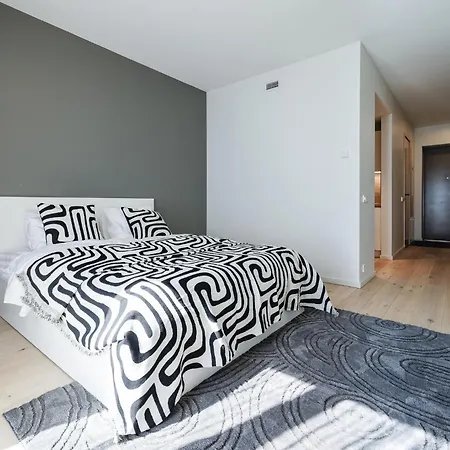 Elegant Flat Heart Of - Family Of 3 People Apartment